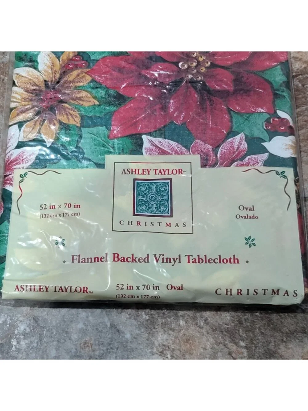 VTG Ashley Taylor Christmas Poinsettia Flannel Backed Vinyl Tablecloth 52x70 Ova